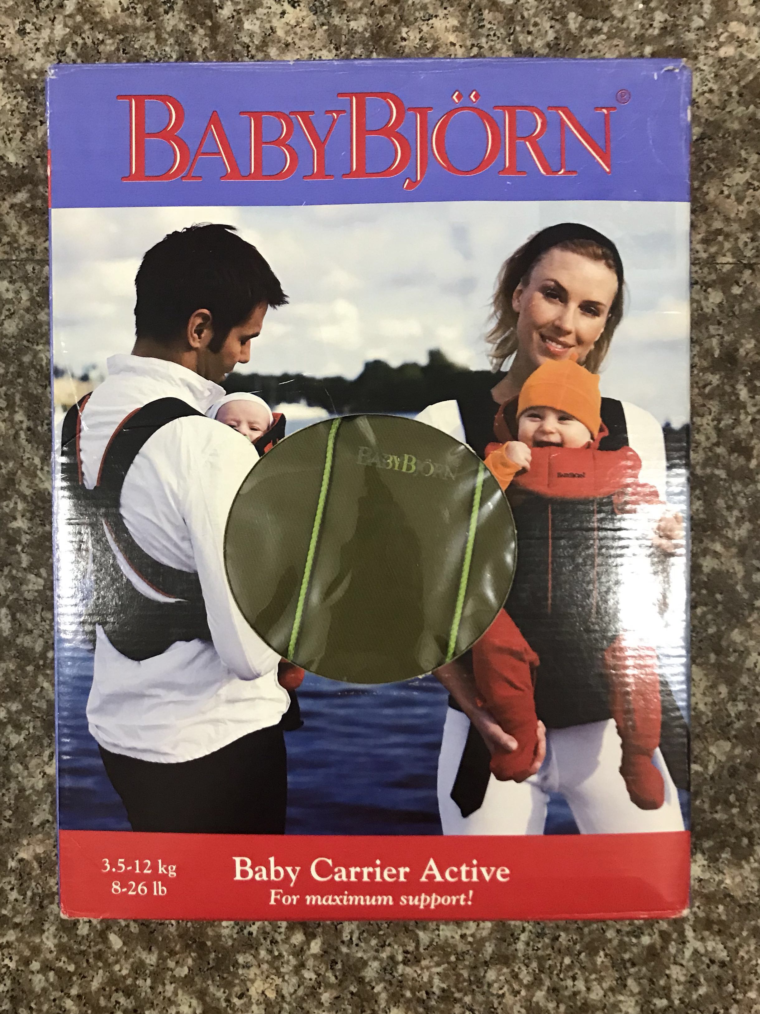 Baby bjorn 2025 green carrier