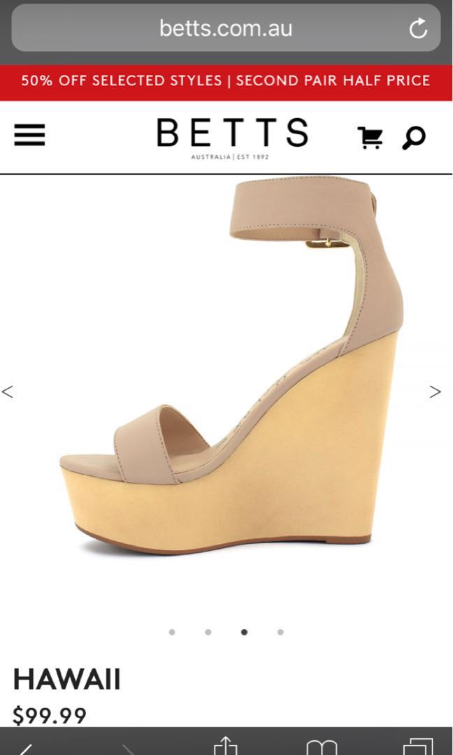Nude heels betts shop