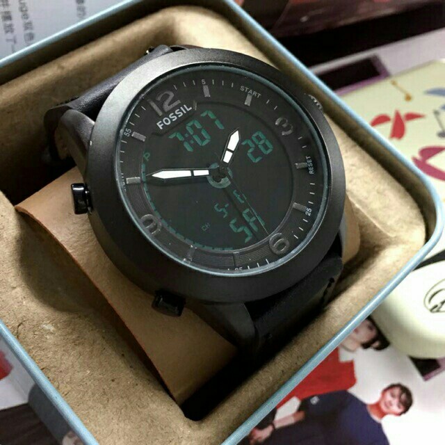 Fossil pilot 54 analog digital shop