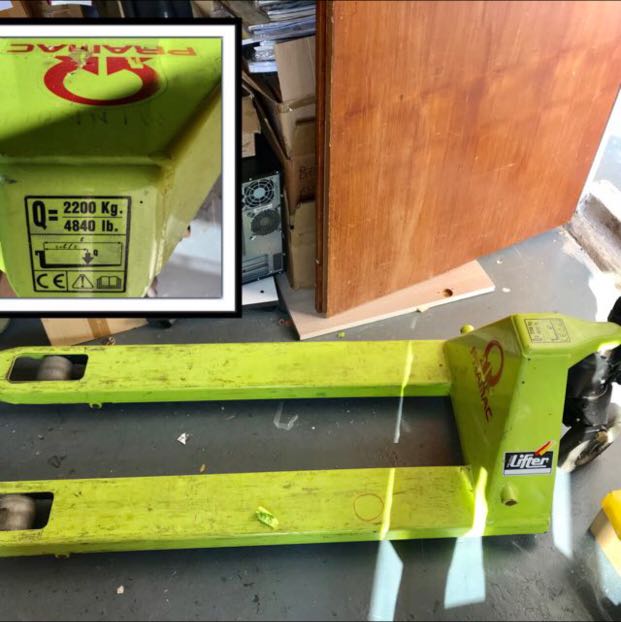 Hand pallet jack (narrow), Everything Else on Carousell