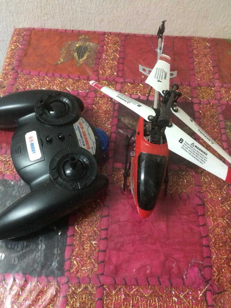 Helicopter remote control, Hobbies & Toys, Toys & Games on Carousell