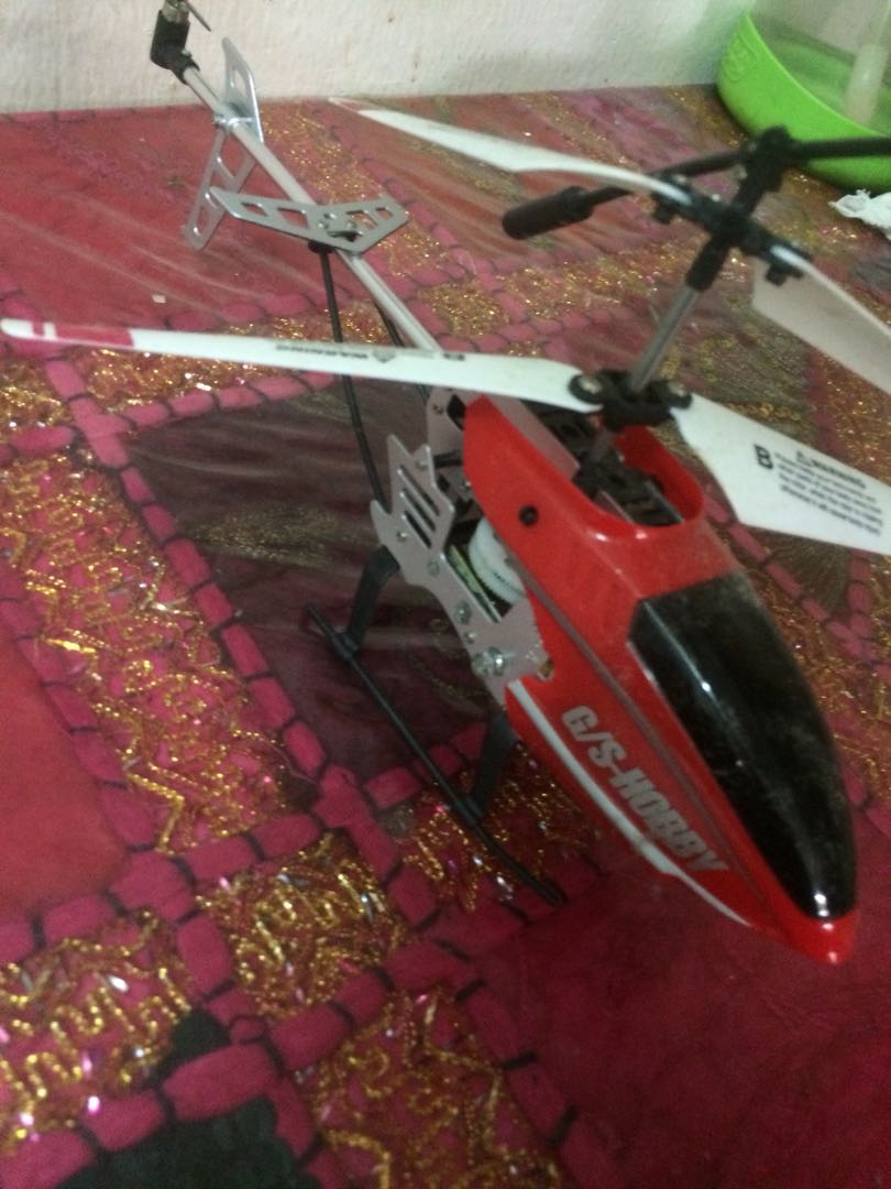 Helicopter remote control, Hobbies & Toys, Toys & Games on Carousell
