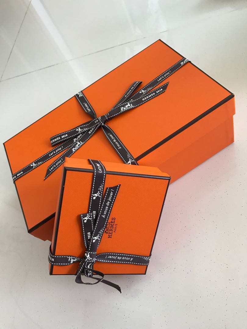 Hermes slippers, Luxury, Sneakers & Footwear on Carousell