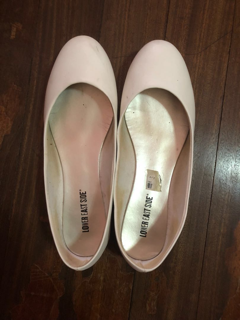 white flats payless