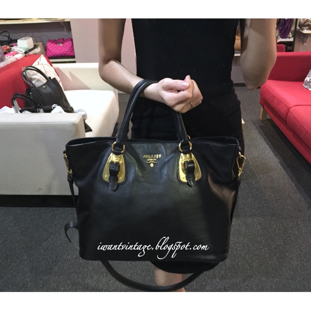 Prada BN1902 Soft Calf Leather Bag-Black, Women's Fashion, Bags & Wallets,  Purses & Pouches on Carousell