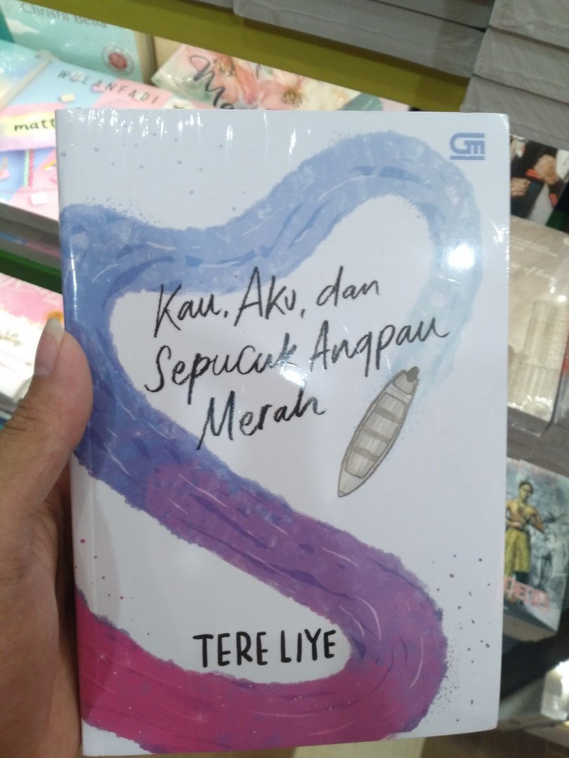 Tere Liye Kau Aku Dan Sepucuk Angpau Merah Buku Alat Tulis Buku Di Carousell