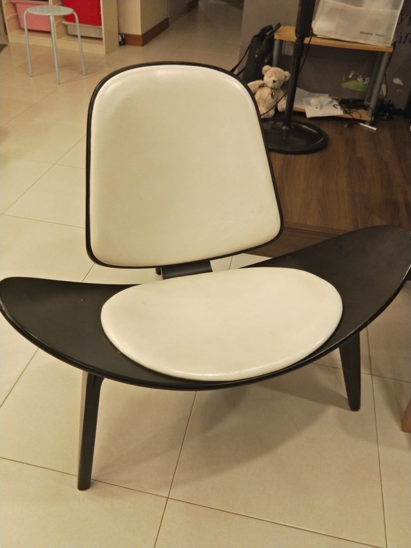 Three legged chair (b/w), Furniture & Home Living, Furniture, Chairs on
