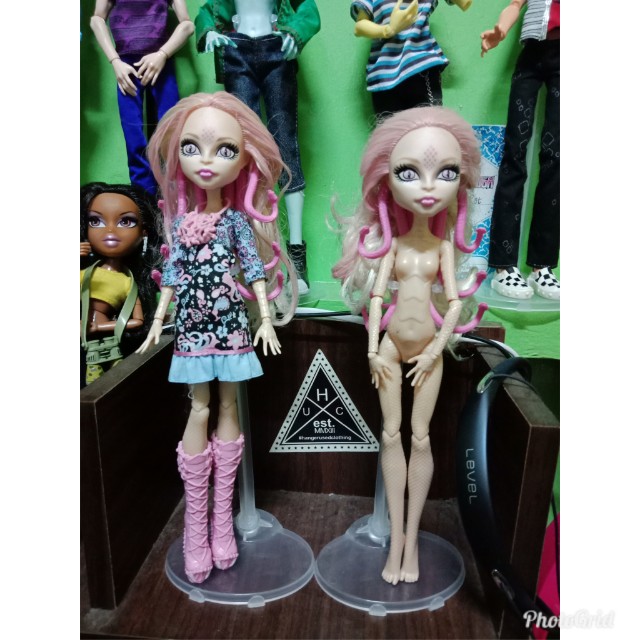 viperine monster high doll