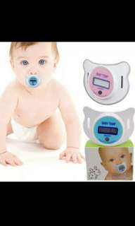 Baby thermometer pacifier
