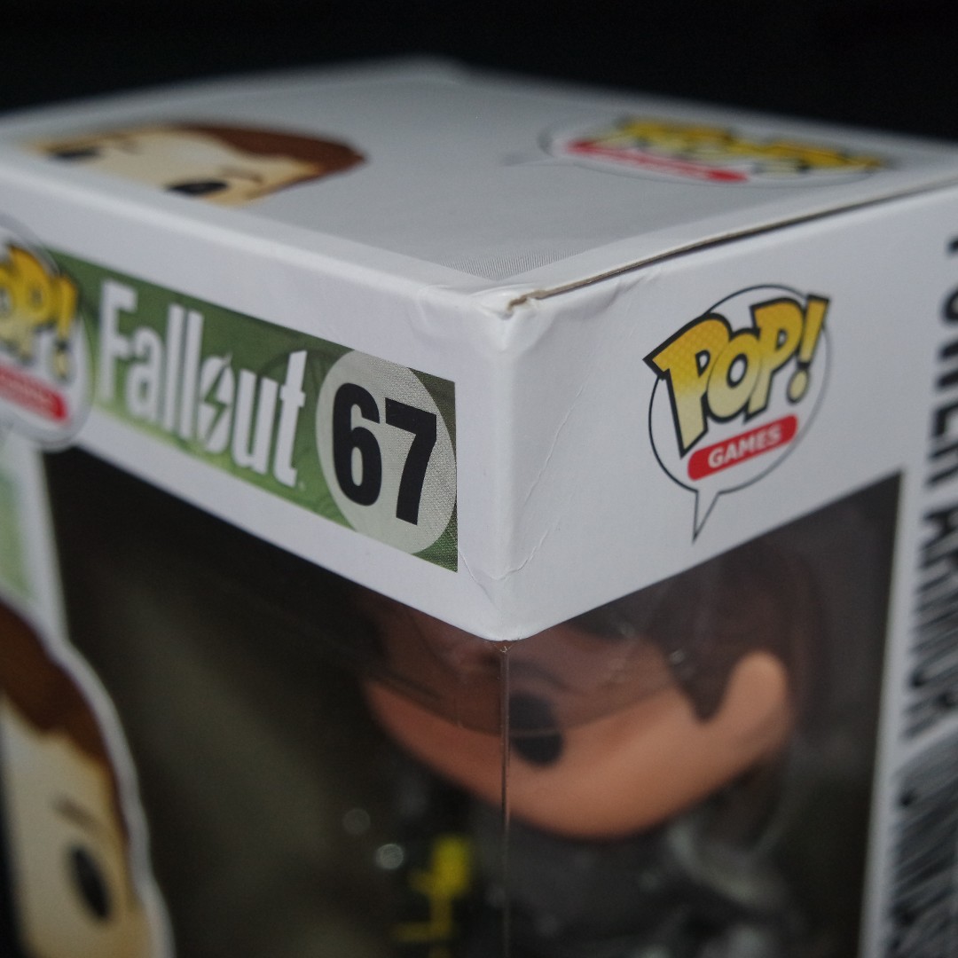 2015 NYCC] Fallout Power Armor (Unmasked) Funko Pop, Hobbies