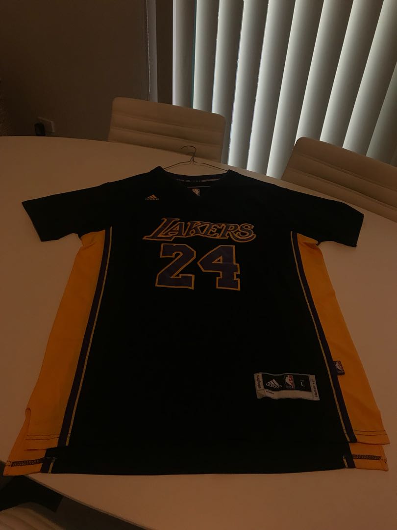 kobe sleeve jersey