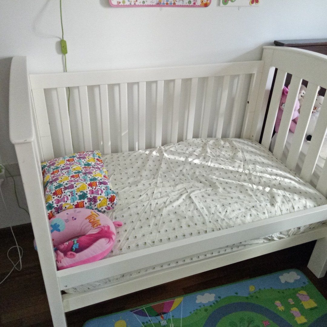 boori toddler bed
