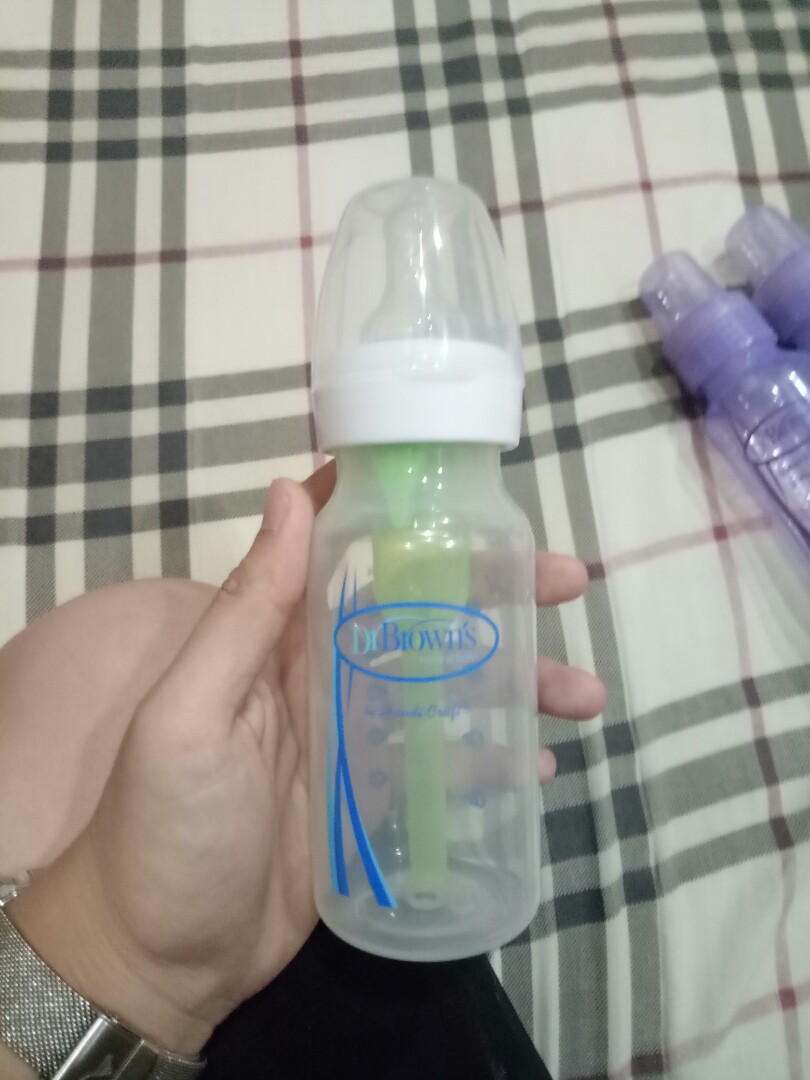 Botol Susu Dr Brown 120ml Bayi Anak Perawatan Makanan Anak Di Carousell