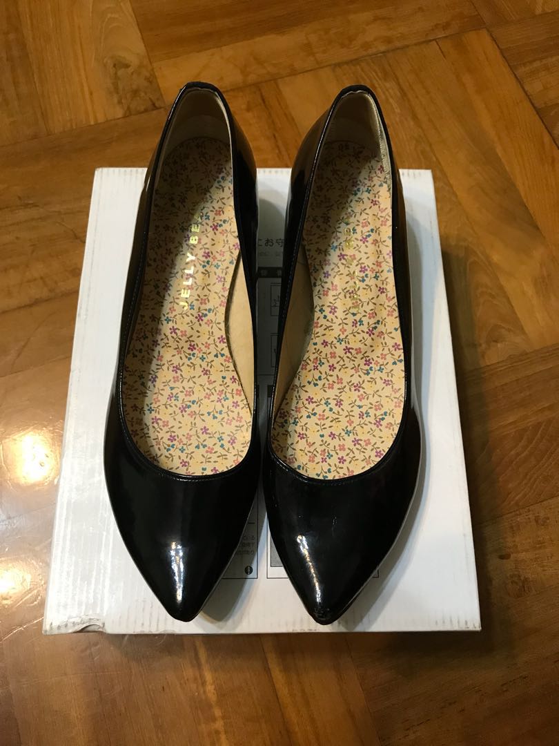 Jelly Beans black pumps shoes made in japan, 女裝, 鞋, Loafers Carousell