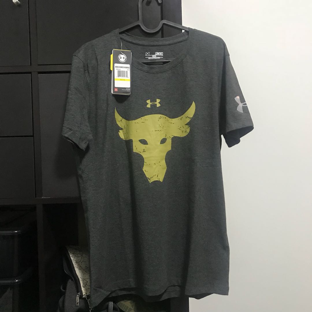 gold under armour shirt