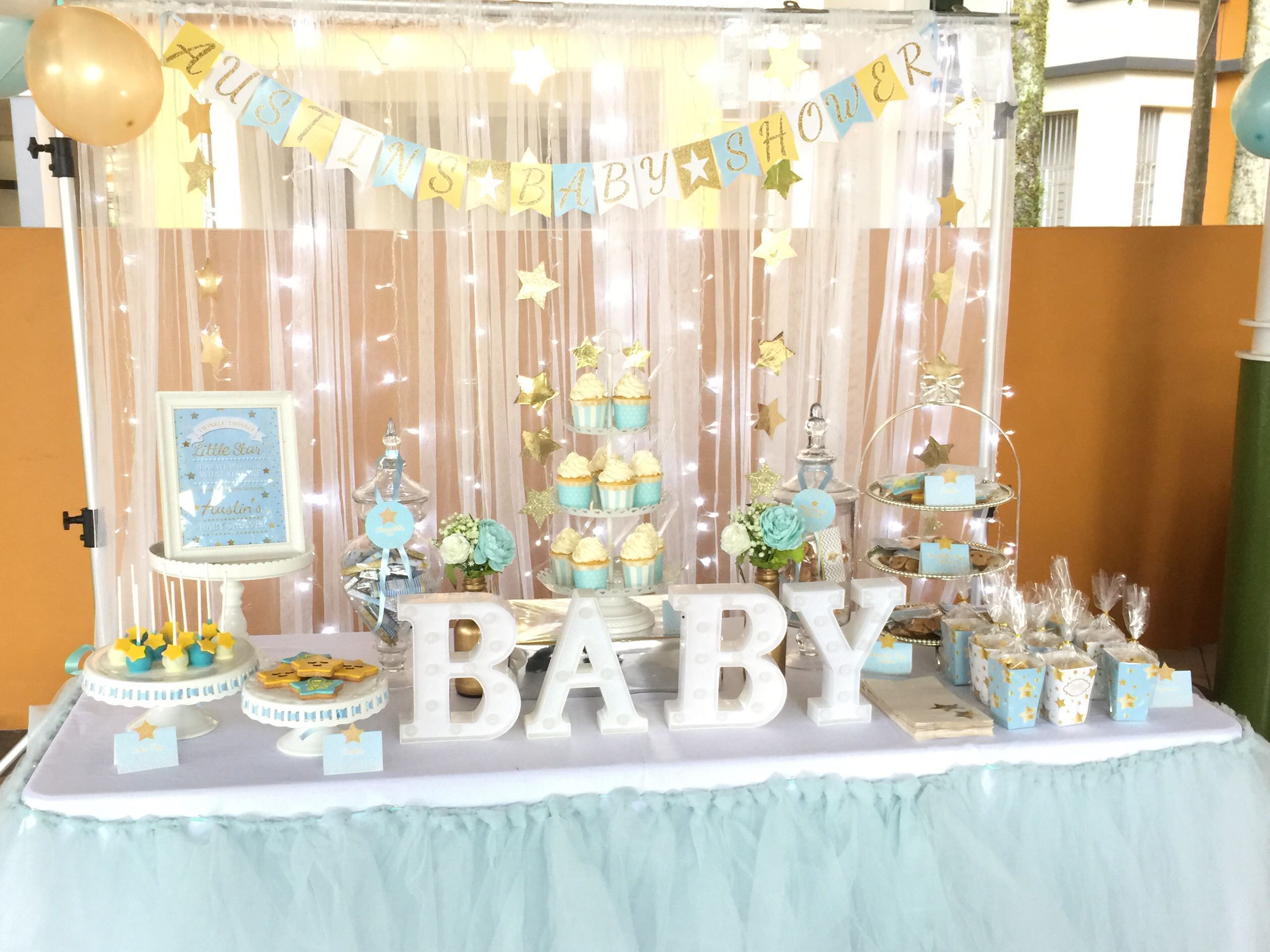 twinkle twinkle little star dessert table