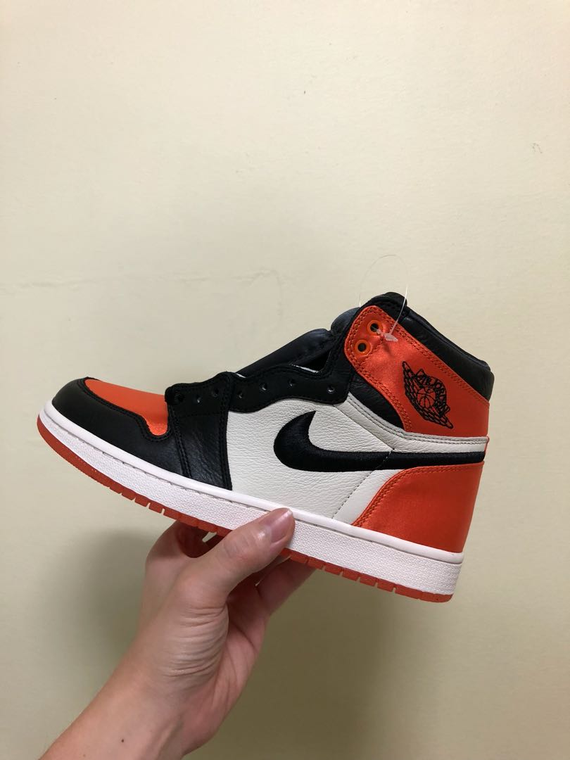 jordan 1 satin sbb
