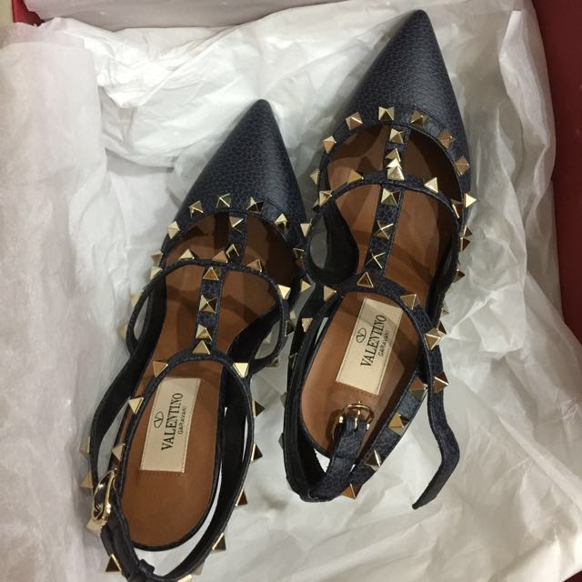 valentino rockstud navy