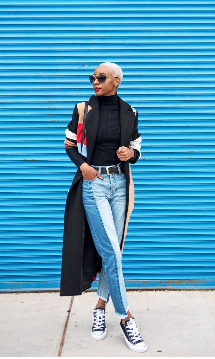 American eagle frayed hem jeans top