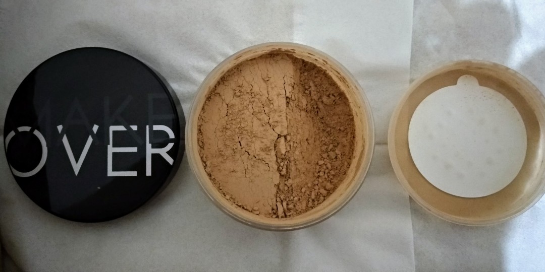 Bedak Tabur Makeover Shade 03 Champagne Kondisi 98 Kesehatan Kecantikan Rias Wajah Di Carousell