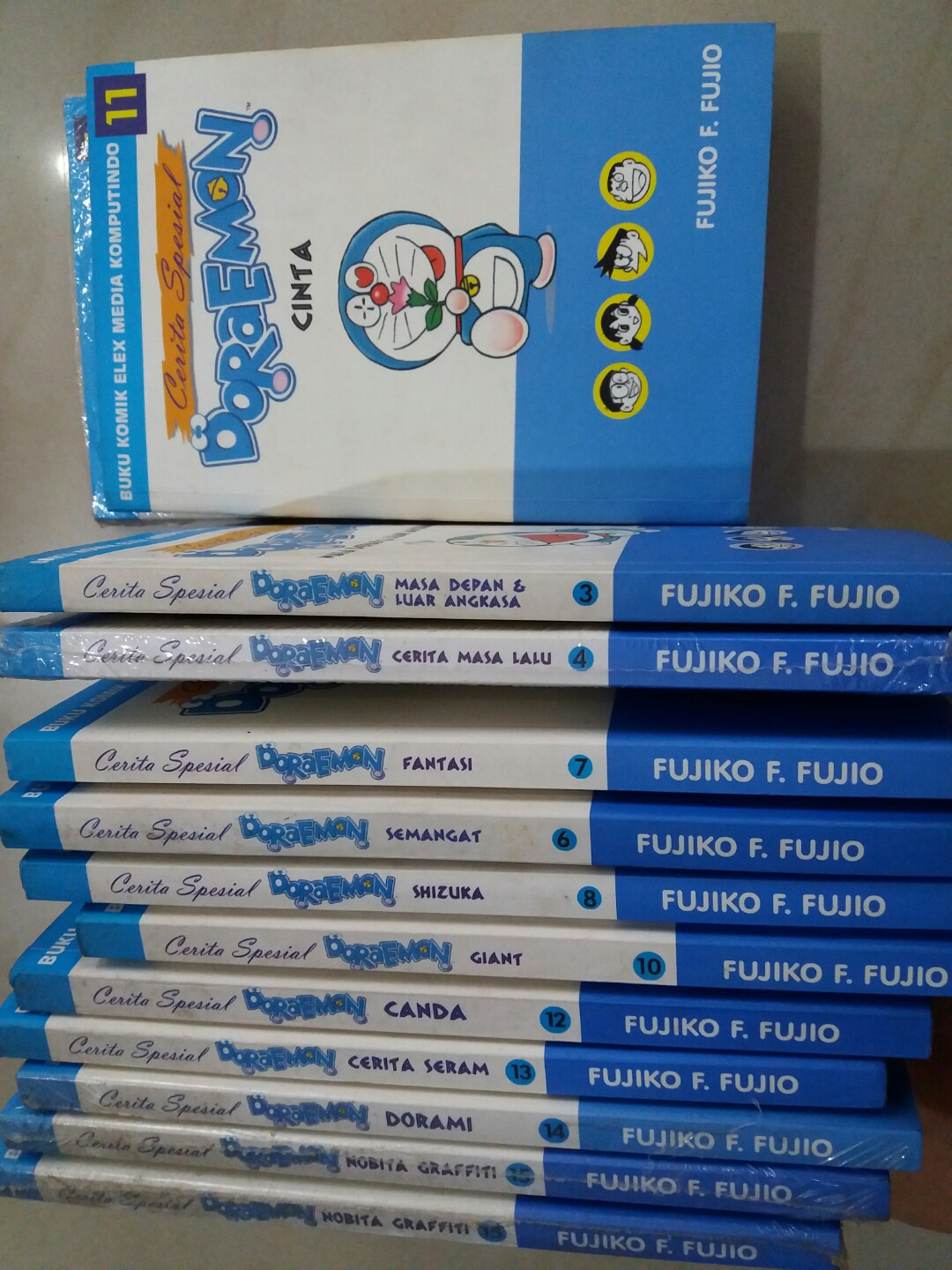 Cerita Special Doraemon Doraemon Yg Biasa Komik Books Stationery