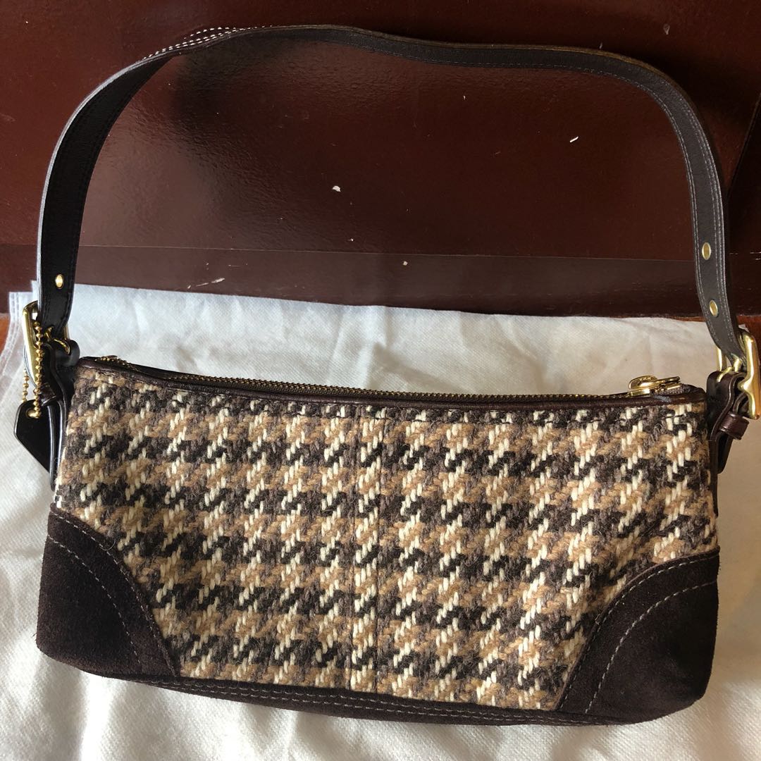 Coach houndstooth purse hot sale