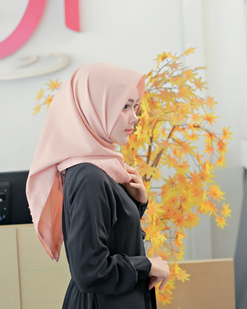 Diamond Square Hijab Olshop Fashion Olshop Muslim On Carousell