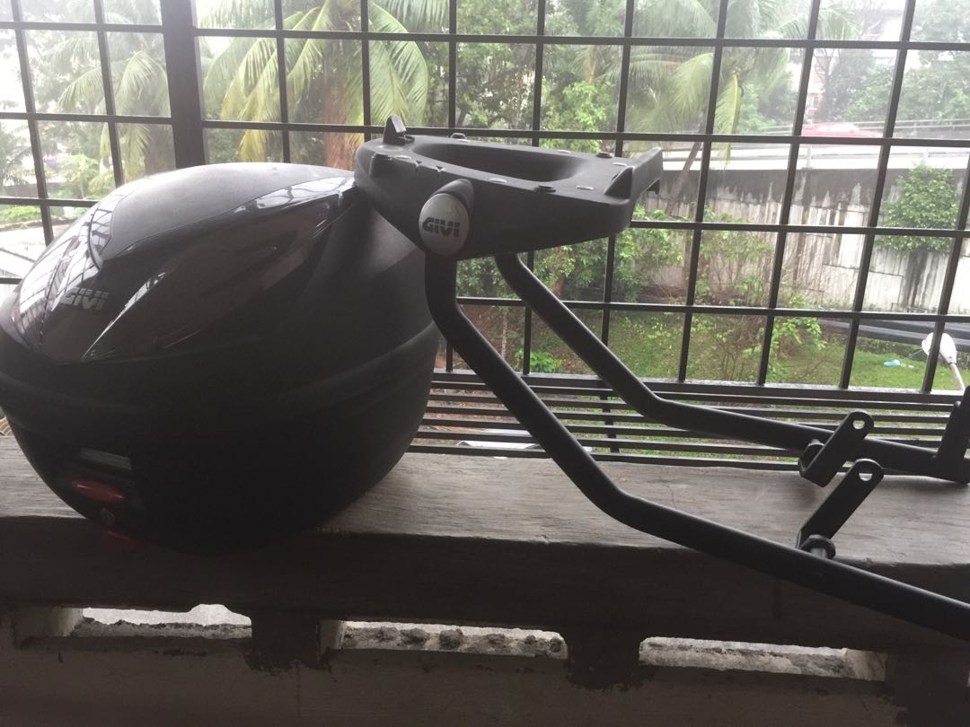 GIVI MONORACK AND BOX EX5 Motorbikes on Carousell