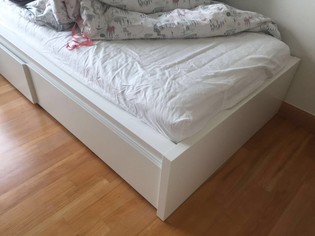 Ikea Malm Bed Frame W Drawers 90x200cm Furniture Beds