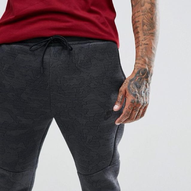 Nike tech fleece jacquard top