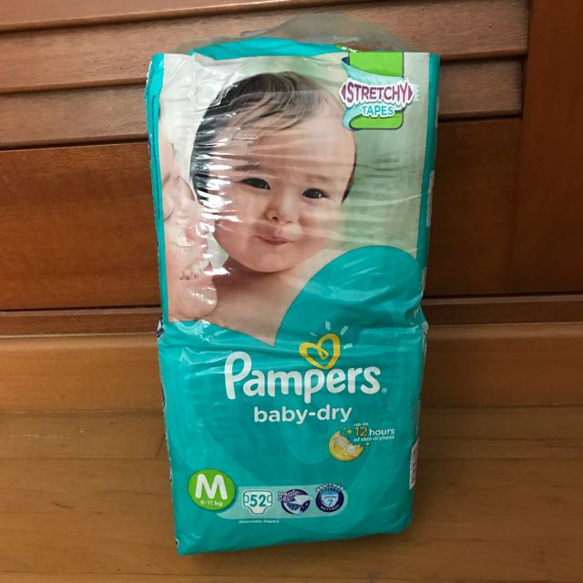 pampers 52 pack