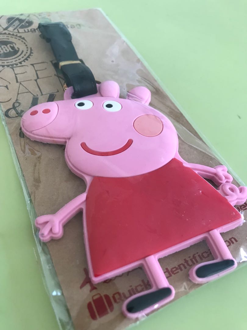 pig luggage tag