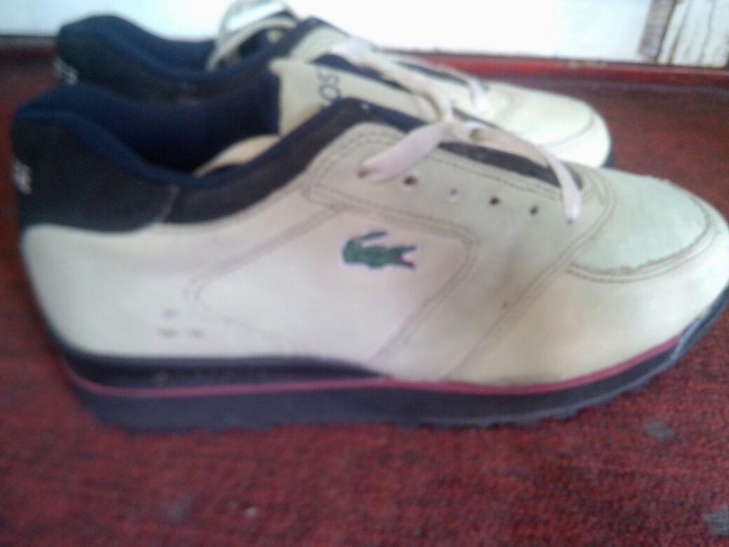 Sepatu Jadul Tahun 1995 Fesyen Pria Sepatu Sandal Di Carousell