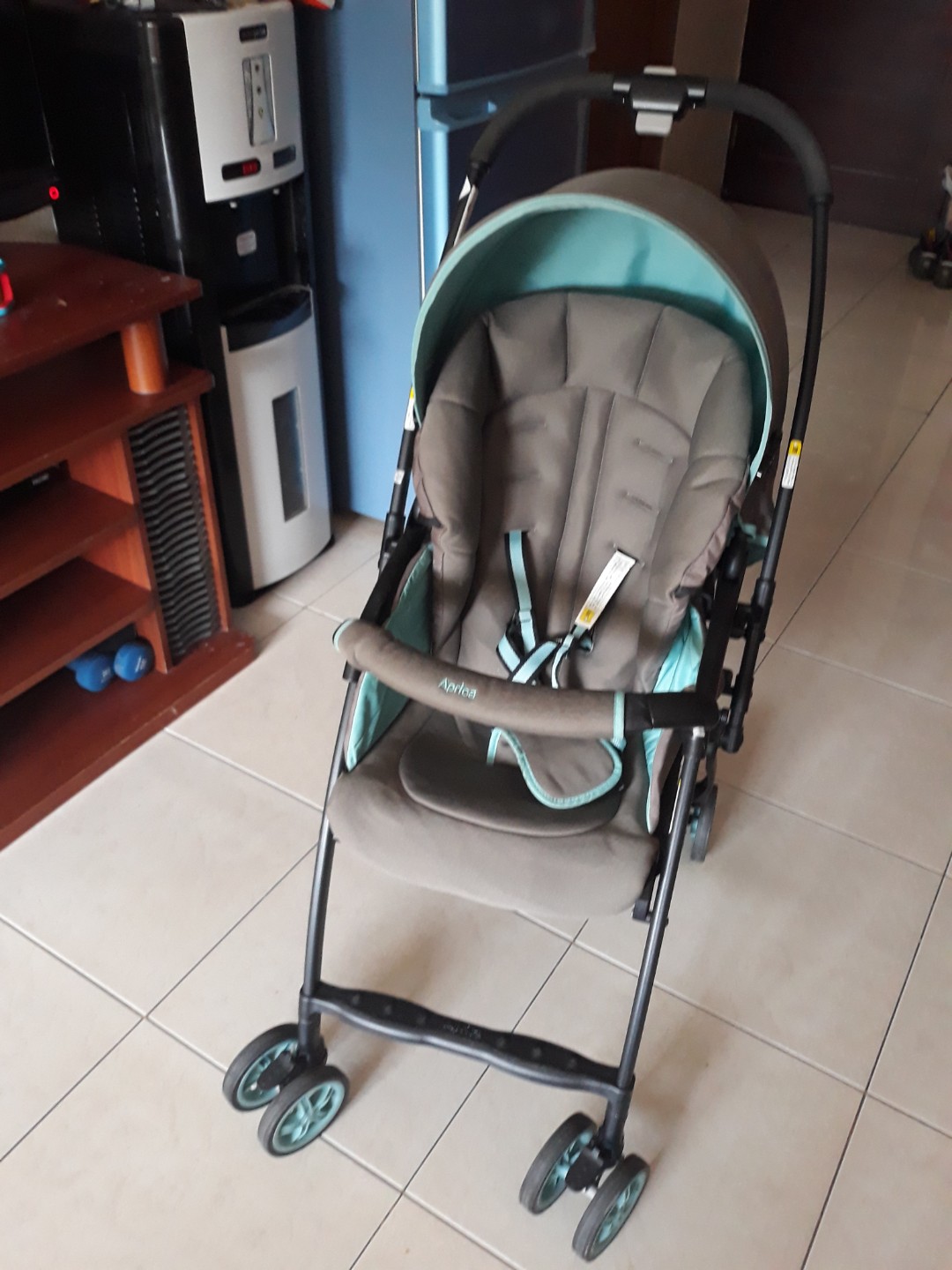 Stroller Aprica Karoon Bekas Bayi Anak Kereta Kursi Goyang Gendongan Bayi Di Carousell