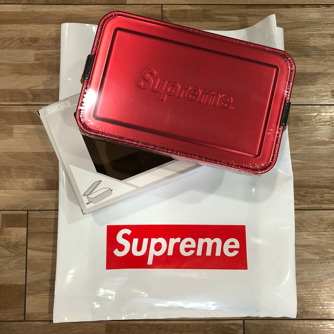 Supreme x SIGG Metal Box Large Men s Fashion Bags Belt bags Clutches and Pouches on Carousell