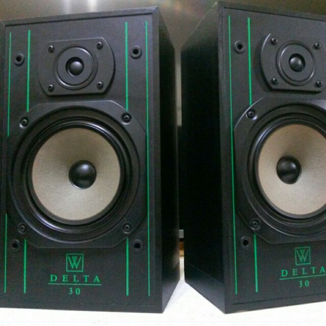 Wharfedale Delta 30 Bookshelf Speaker