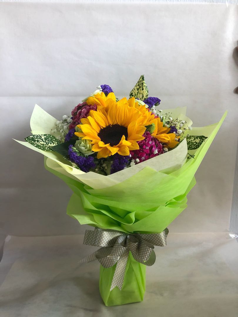 3 Sunflowers Flower Bouquet Design Craft Handmade Craft On Carousell