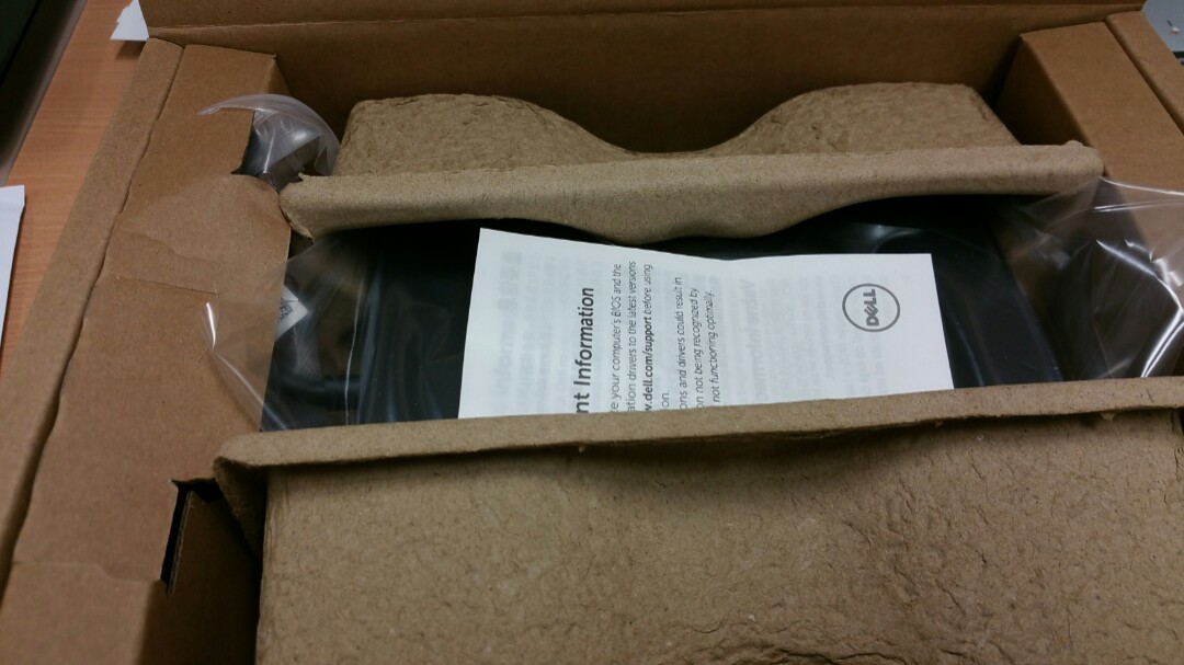 Dell Business Dock Wd15 With 180w Adapter Electronics Computer Parts Accessories On Carousell