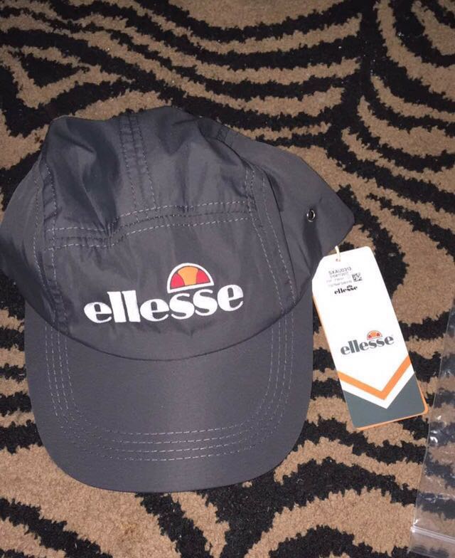 Ellesse 5 panel cap clearance