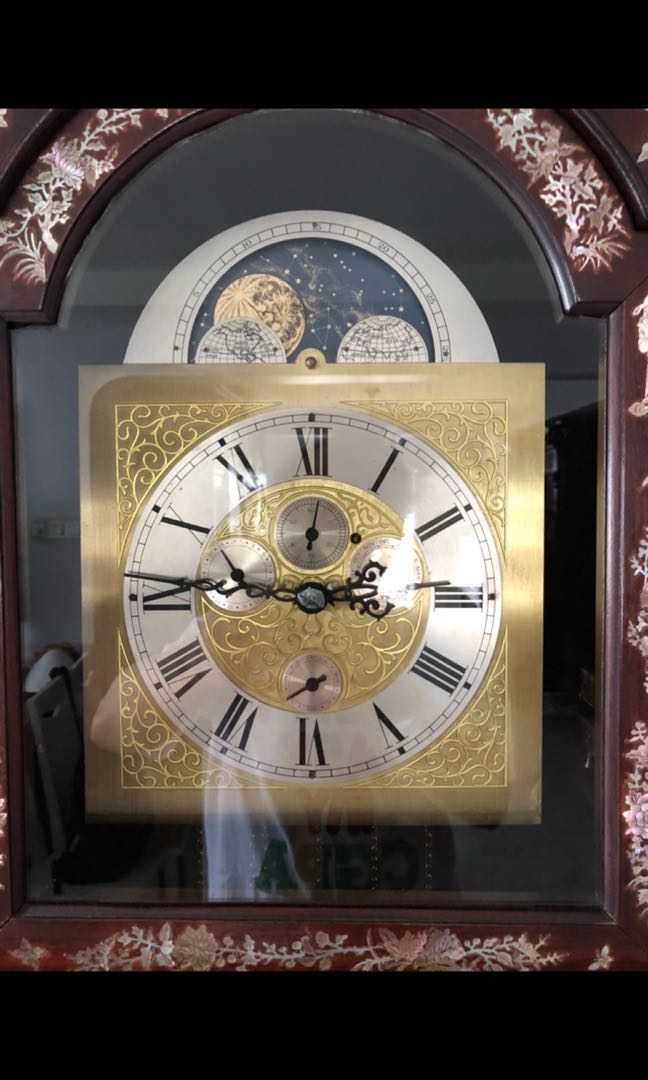 Grandfather Complicate With Day Date Month Moon Face Clock Vintage Collectibles On Carou - Coffee Table Grandfather Clock Grandfather Complicate With Day Date Month Moon Face Clock Vintage Collectibles On Carou - Coffee Table Grandfather Clock
