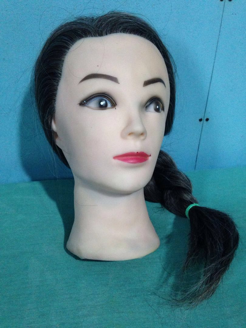 MANNEQUIN TRAINING HEAD, Hobbies & Toys, Stationary & Craft, Craft