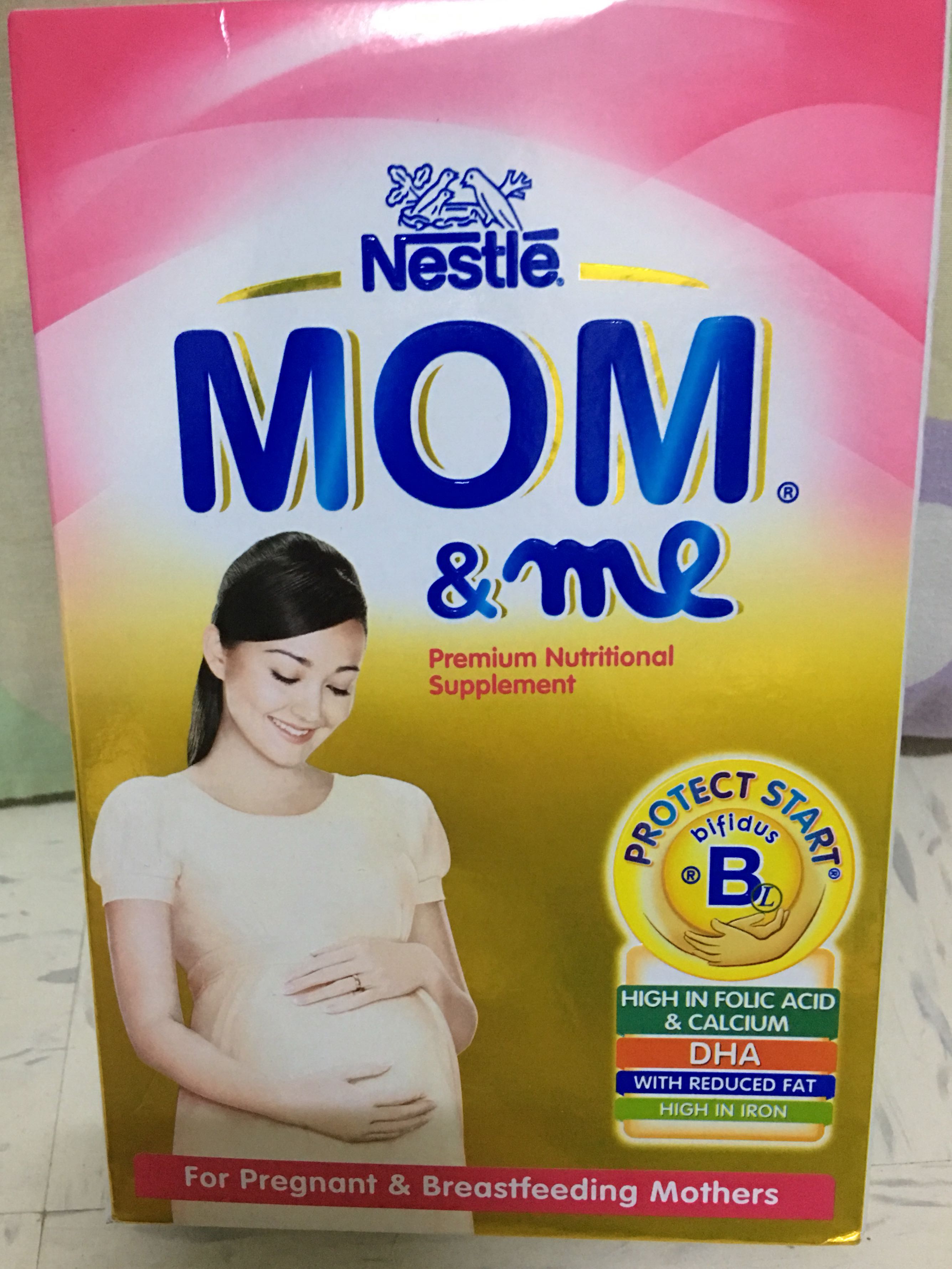 Mom and store me milk powder