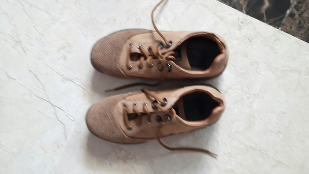 woodland maroon shoes