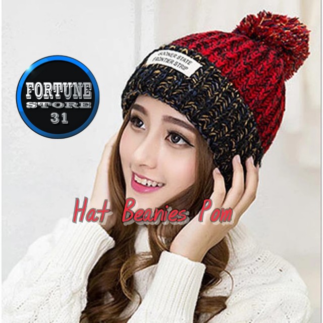 Topi Kupluk Pom Wanita Fesyen Wanita Aksesoris Di Carousell