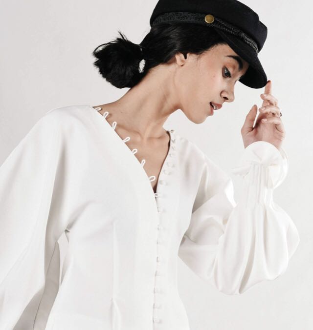 Bnwt Cre Ade Jacqueline Button Top Women S Fashion Clothes Tops On Carousell Navigating in stormy waters ann e. carousell