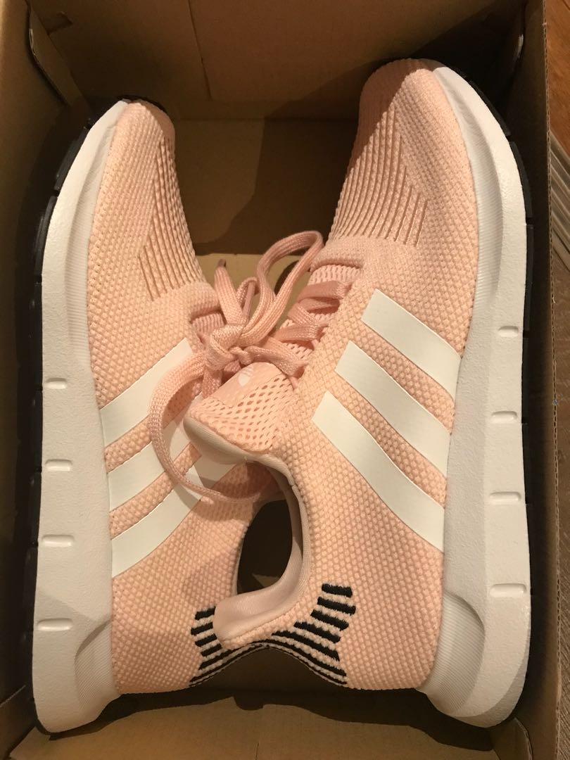 adidas swift run women's ice pink