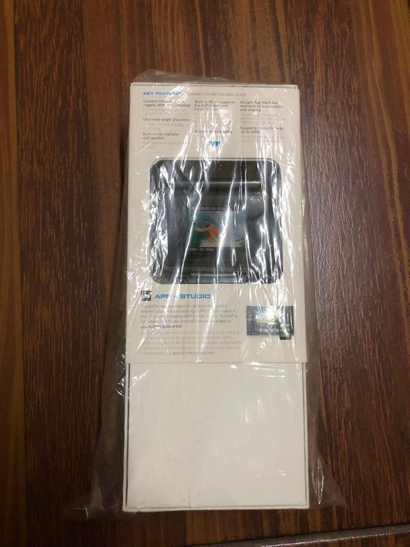 Gopro hero+ lcd (Category: Gimbals & Stabilizers ) located in Valenzuela. Submitted by rheddxlrnc (Listing ID 171554487, Image 3). Description: new and sealed.