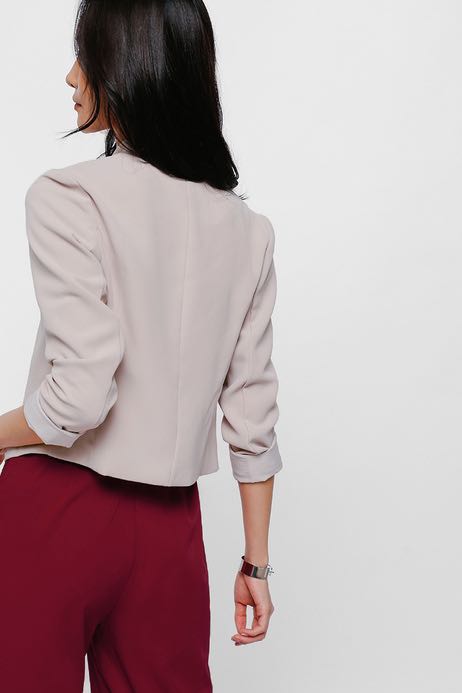 White open front clearance blazer