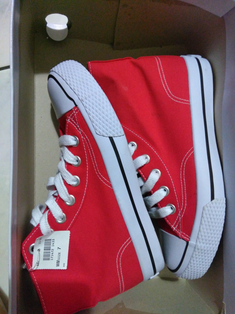 Sepatu Airwalk Mirip Converse Size 39 Fesyen Wanita Sepatu Di Carousell