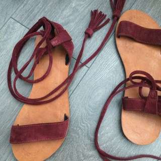 Sz 8.5 / 9 Tassel Ankle Wrap Sandals